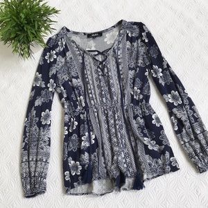 Lulu’s lace up romper with pockets